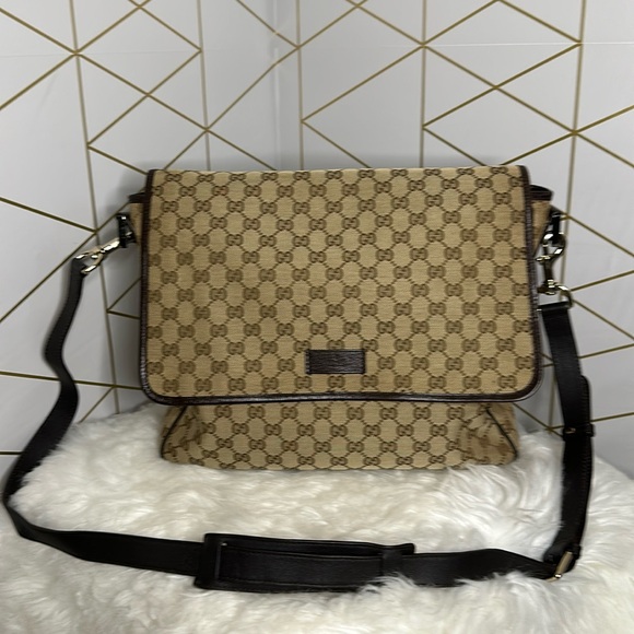 💯Authentic Gucci Canvas Messenger Bag🍀 - Picture 1 of 17